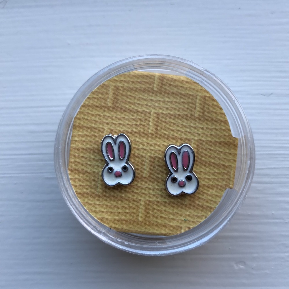 Bunny earrings